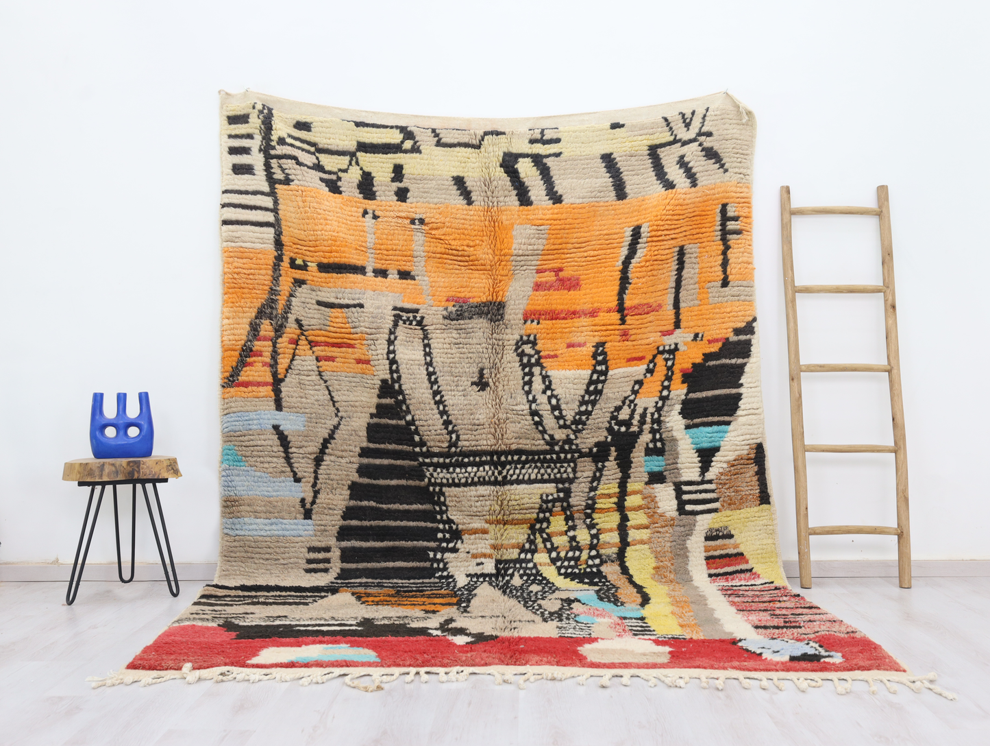 Izri Moroccan Rug 6'9" x 9'4" - Wavlynn