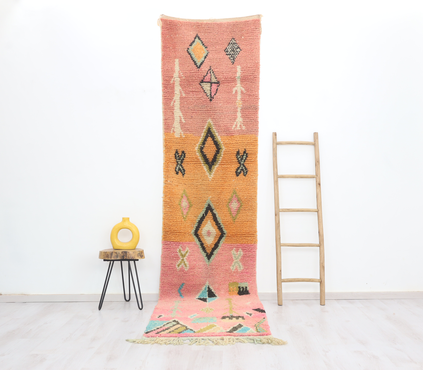 Amnay Moroccan Rug 2'6" x 11'4" - Wavlynn