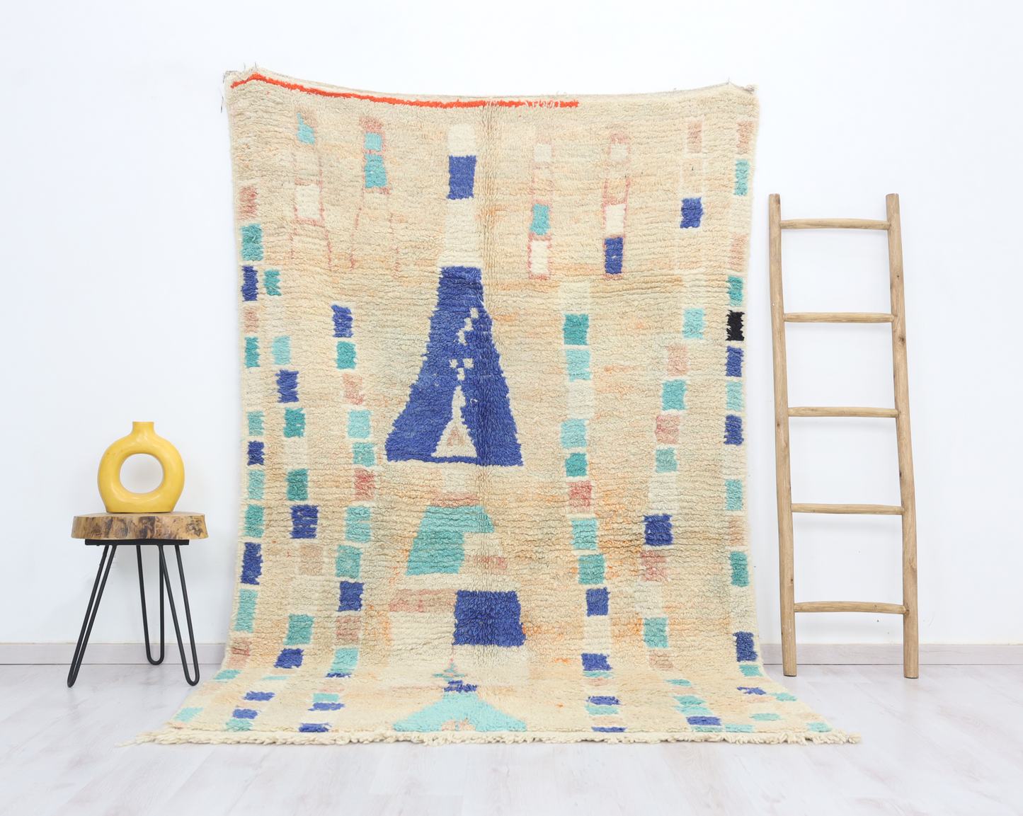 Myessa Moroccan Rug 5'2" x 8'5" - Wavlynn