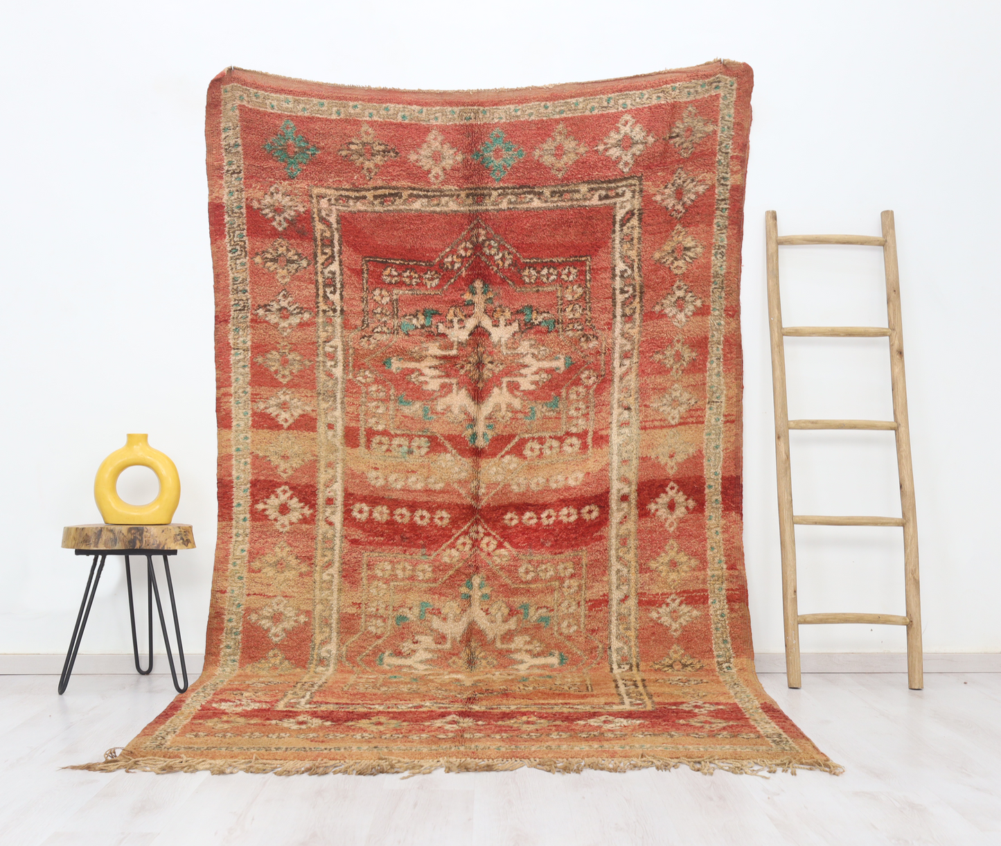 Talmun Vintage Moroccan Rug 5'4" x 9'4" - Wavlynn