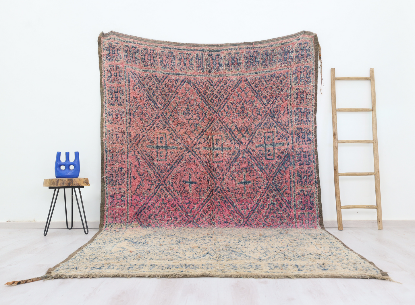 Imawen Vintage Moroccan Rug 6'5" x10'9" - Wavlynn