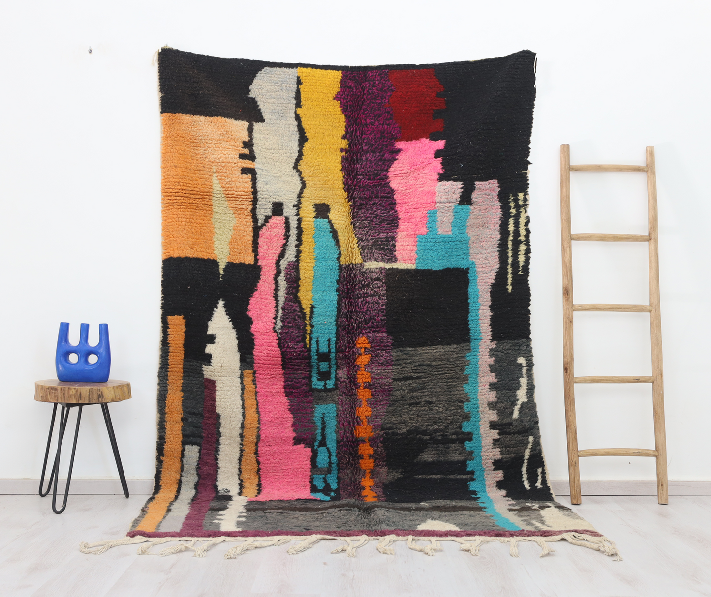 Asaru Moroccan Rug 5'1" x 8'1" - Wavlynn