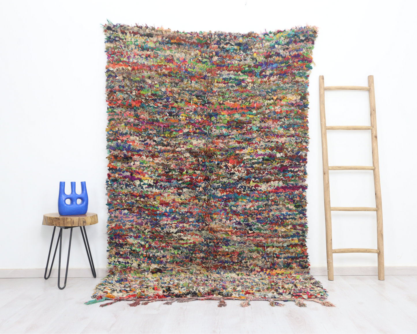 Loundja Moroccan Rug 4'7" x 7'8" - Wavlynn