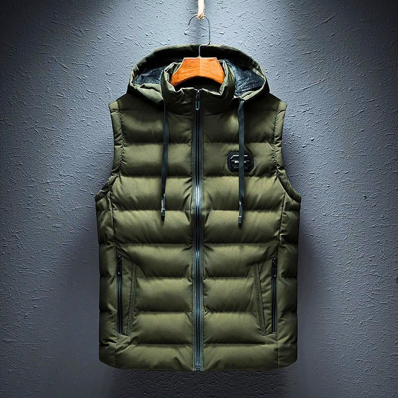 Briar Mont hooded puffer vest with full-zip closure and roomy pockets in cotton padding