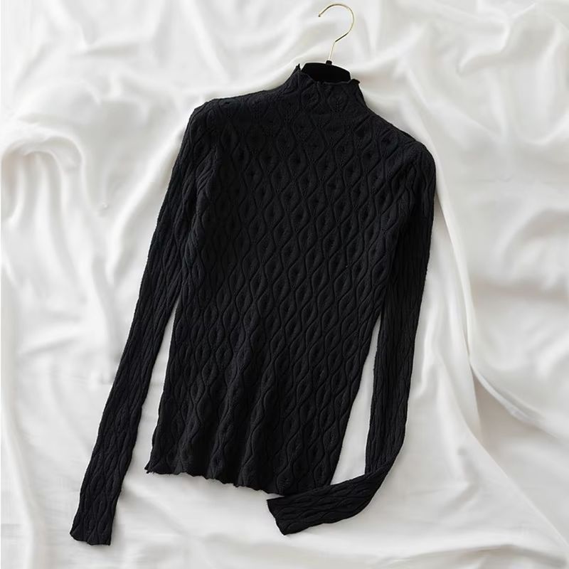 Moiré cashmere turtleneck sweater slim tailored fit lightweight warm timeless silhouette