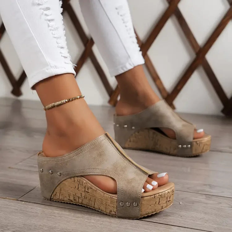 Women's comfort cushioned sandals with contoured footbed, secure straps, and ergonomic support