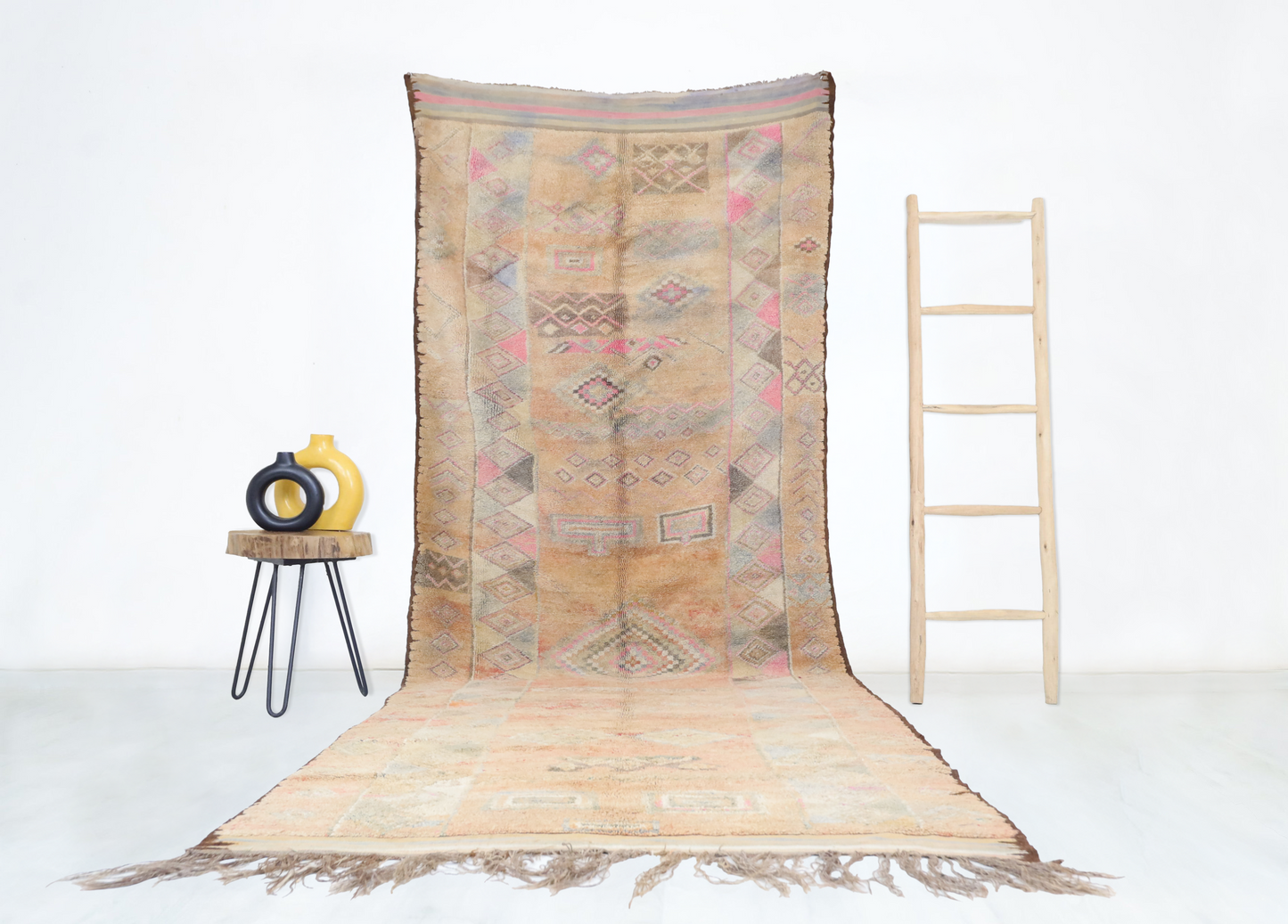 Akutla Vintage Moroccan Rug 5'9" x 16'7" - Wavlynn