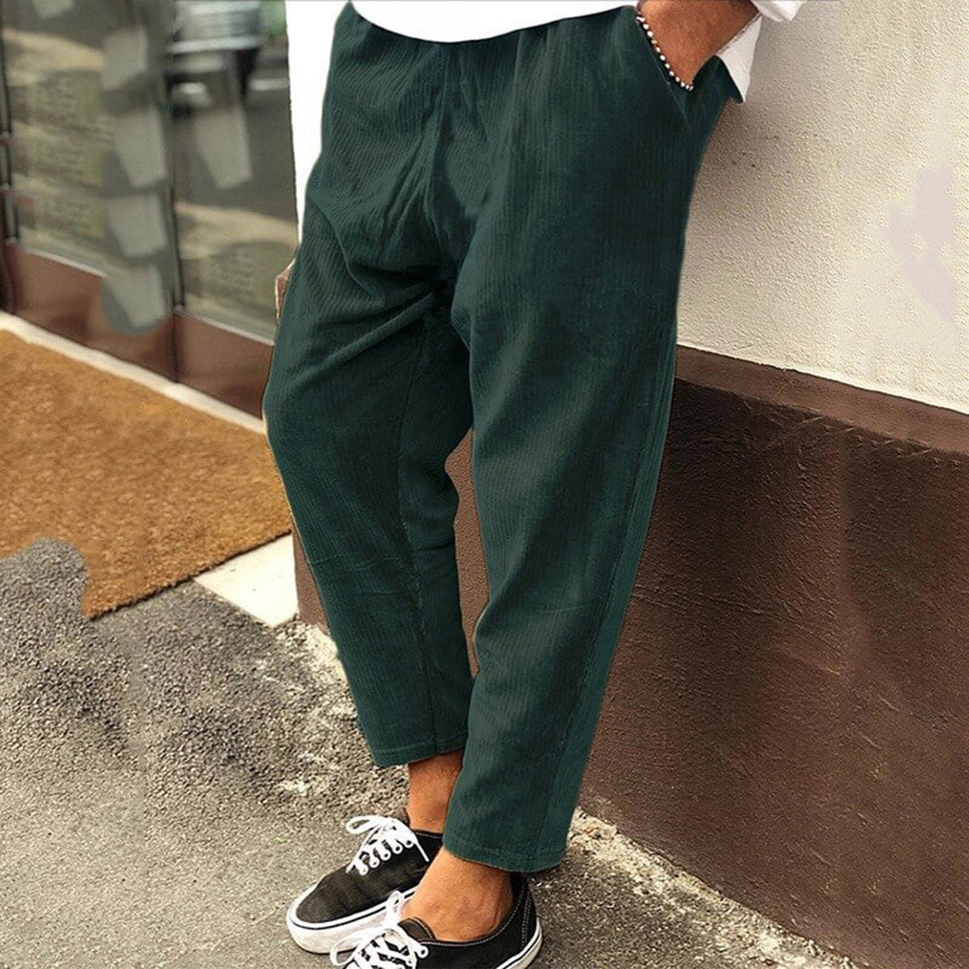 Men's relaxed cropped tapered trousers with elastic waist, neutral tone casual fit