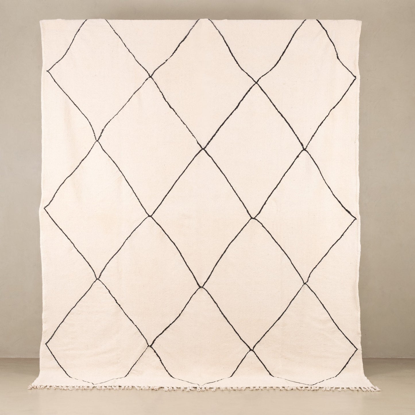 Amenzu - taznakht kilim rug - Wavlynn