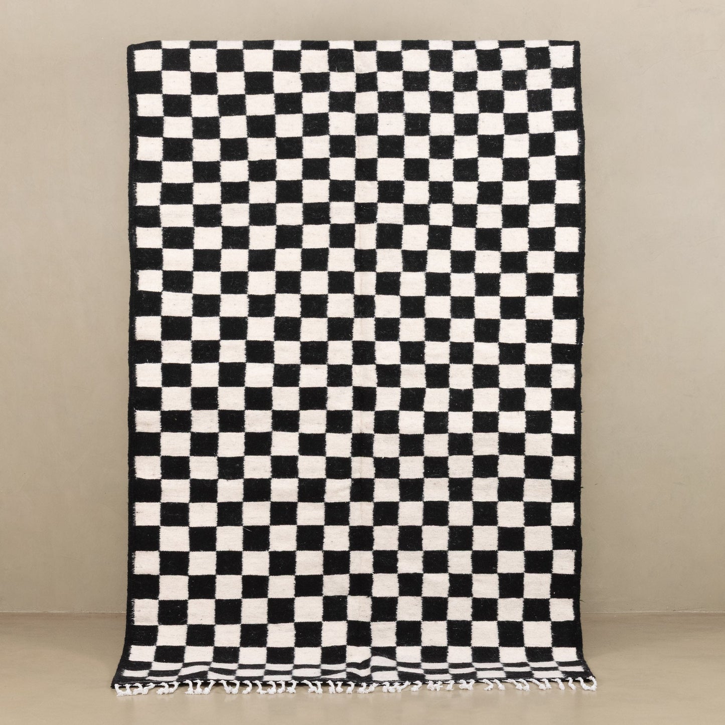 Dama - taznakht kilim rug - Wavlynn
