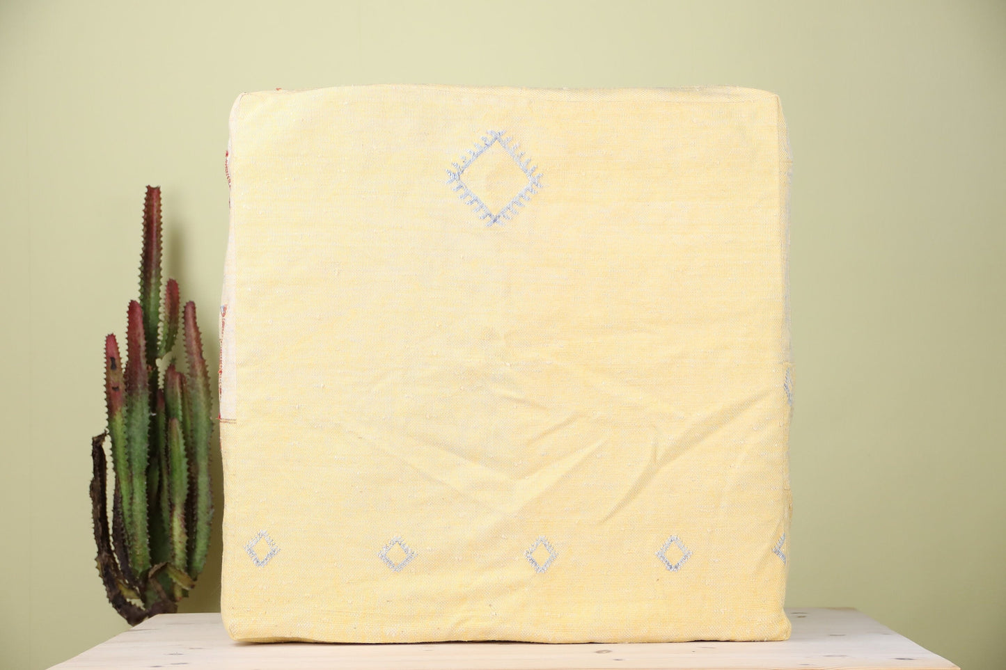 Ifrar Moroccan Pouf - Wavlynn