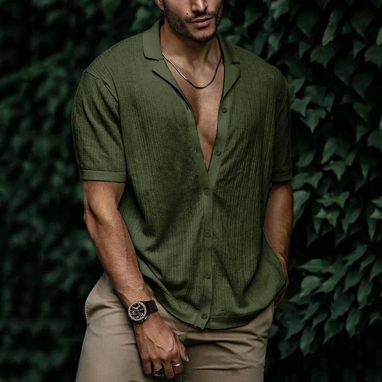 Men's lightweight short sleeve button-down shirt in classic casual style with breathable construction