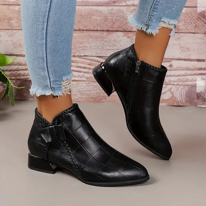 Women's ivory crocodile-texture faux leather ankle-length shoes slim silhouette professional style
