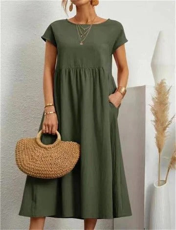 Women's elegant maxi summer dress in fluid A-line cut, breathable full-length silhouette for refined style
