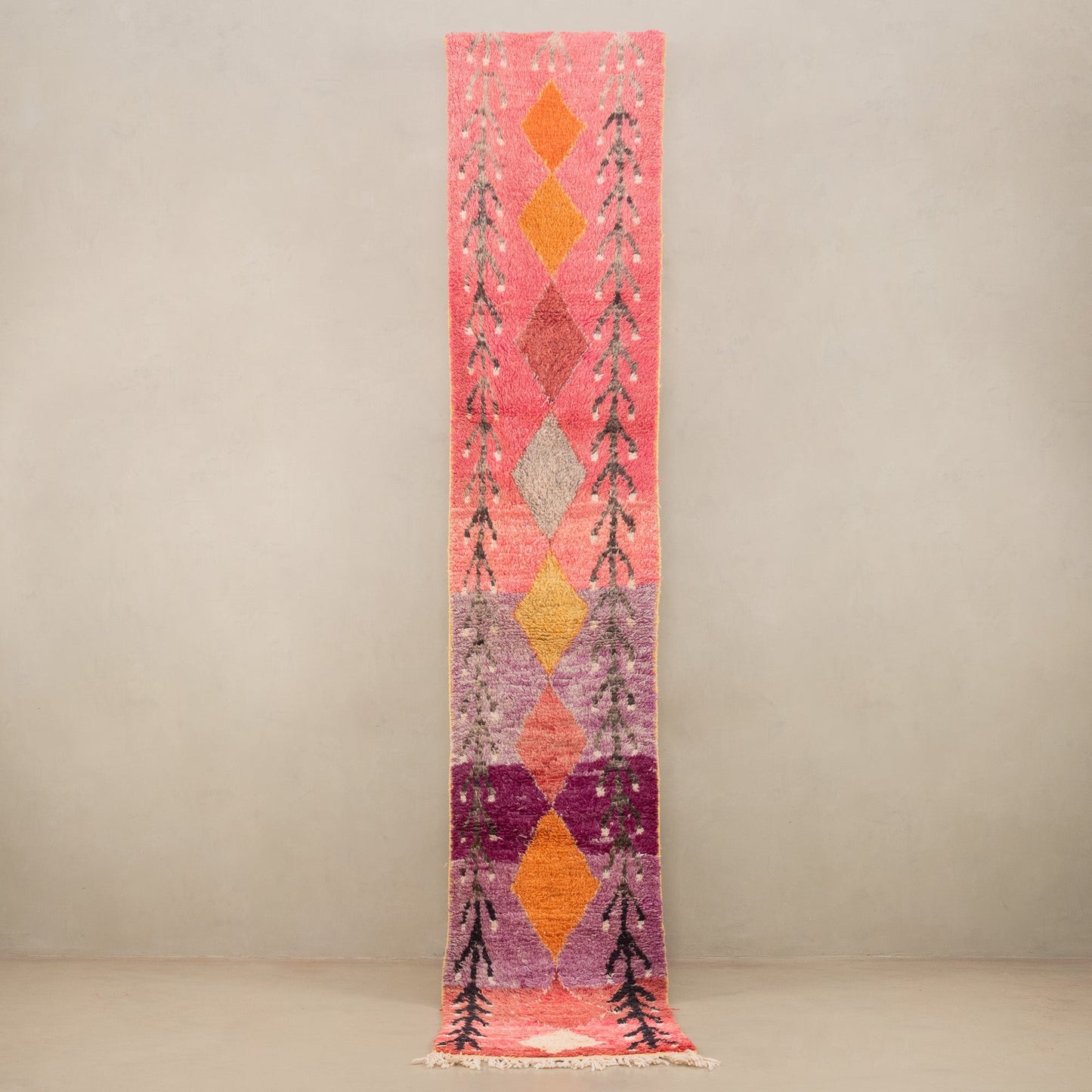 Zohour - vintage boujad rug - Wavlynn