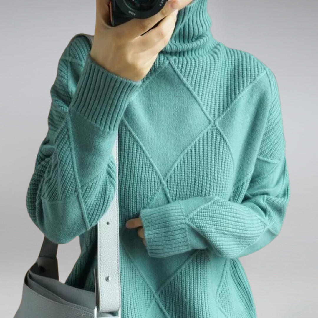 Beige ribbed turtleneck sweater relaxed fit with textured diamond knit pattern for fall winter