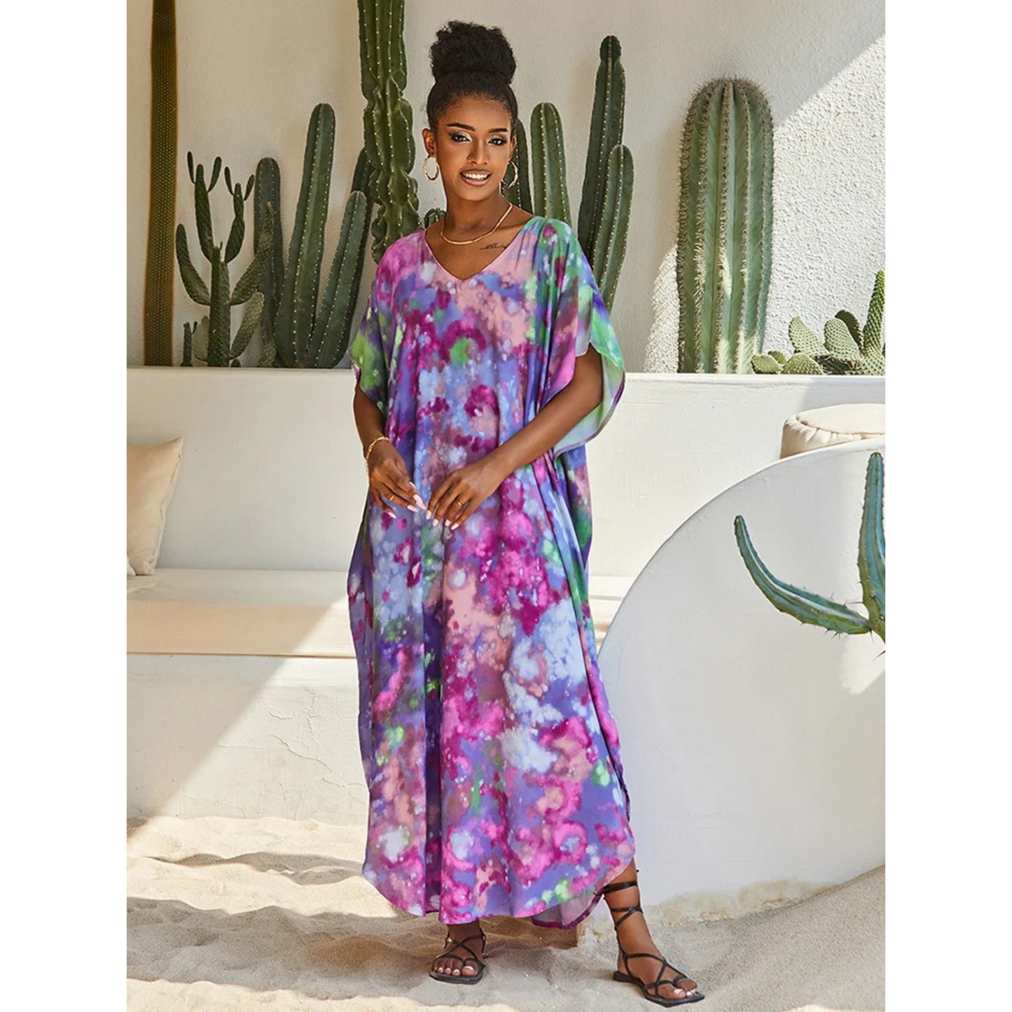 Women's loose-fit V-neck kaftan beachwear cover-up, light airy bohemian style for beach days
