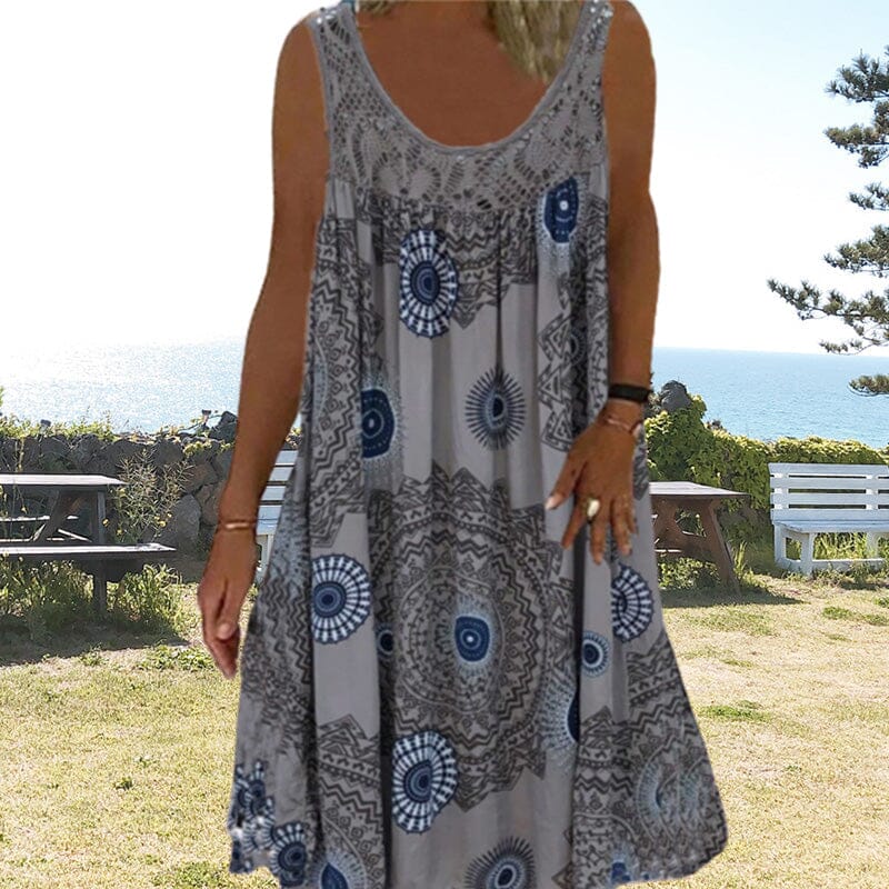 Ivy sleeveless summer dress in light airy fabric, flattering cut for warm carefree days