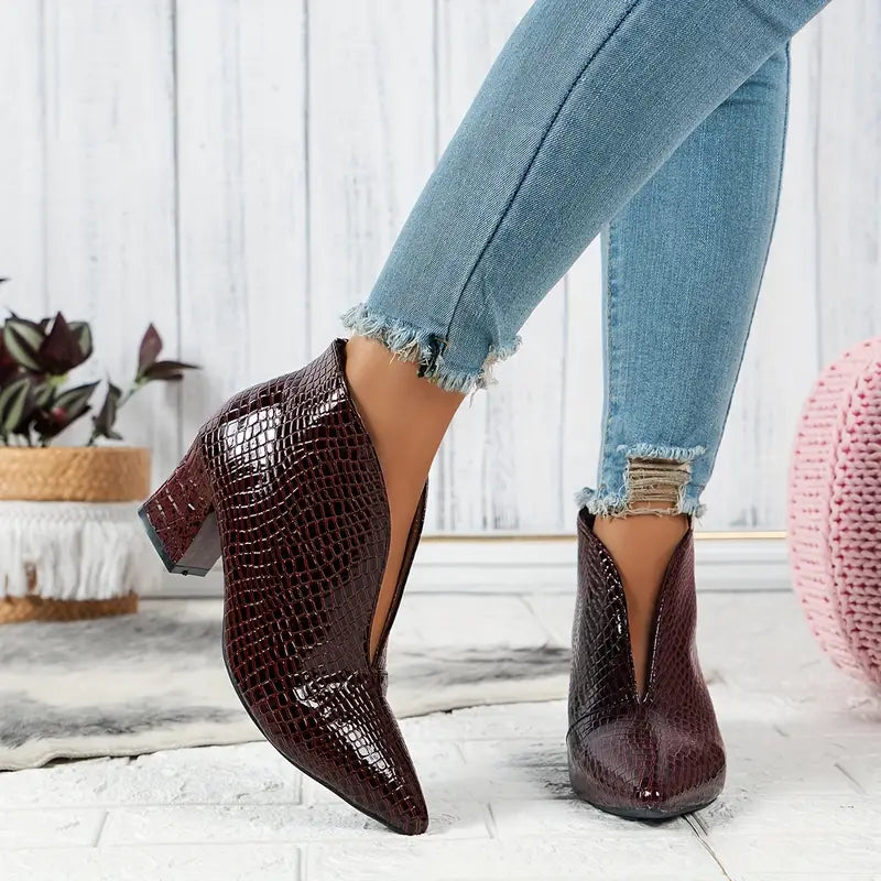 Women's reptile-textured ankle boots in exotic embossed finish, stylish everyday fashion-forward design