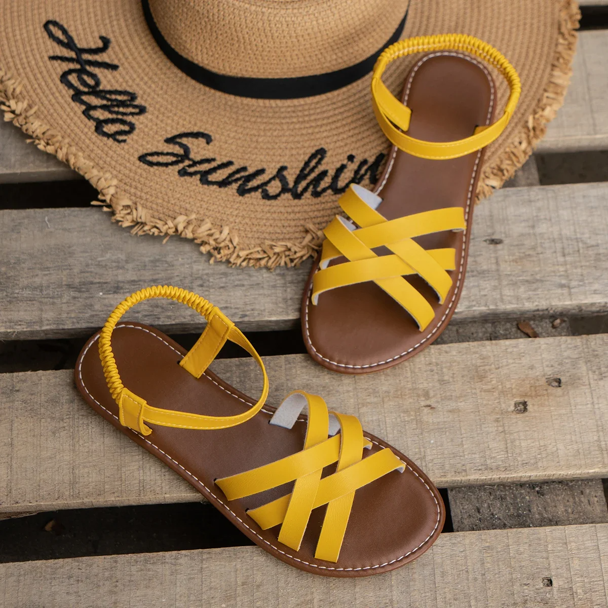 Women's orthopedic adjustable sandals with cushioned insole and supportive arch in breezy spring silhouette