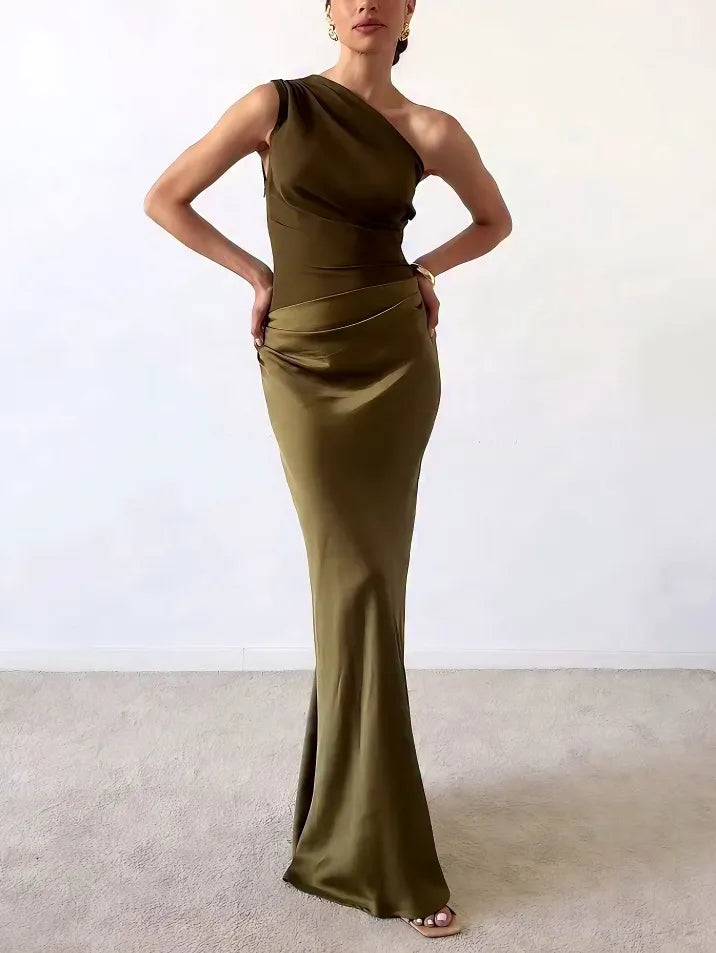 Elegant one-shoulder pleated maxi dress with asymmetric neckline for formal party occasions