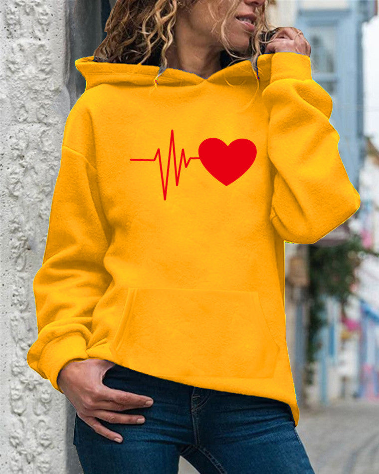Women's relaxed fit hooded sweatshirt in heart print cotton-blend fleece with attached hood