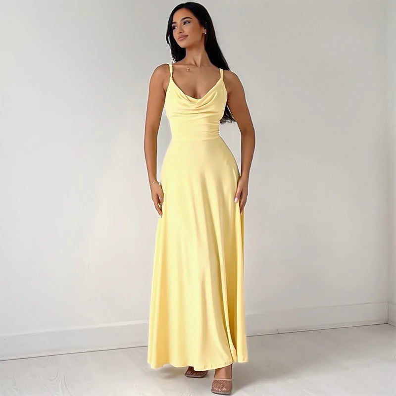 Women's sleeveless midi dress in A-line flowy skirt with slim waist and scoop neckline