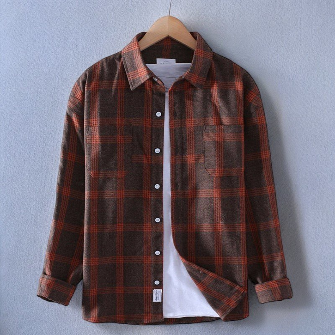 Men's relaxed-fit plaid shirt in classic multicolor check with lightweight breathable fabric for all-day wear