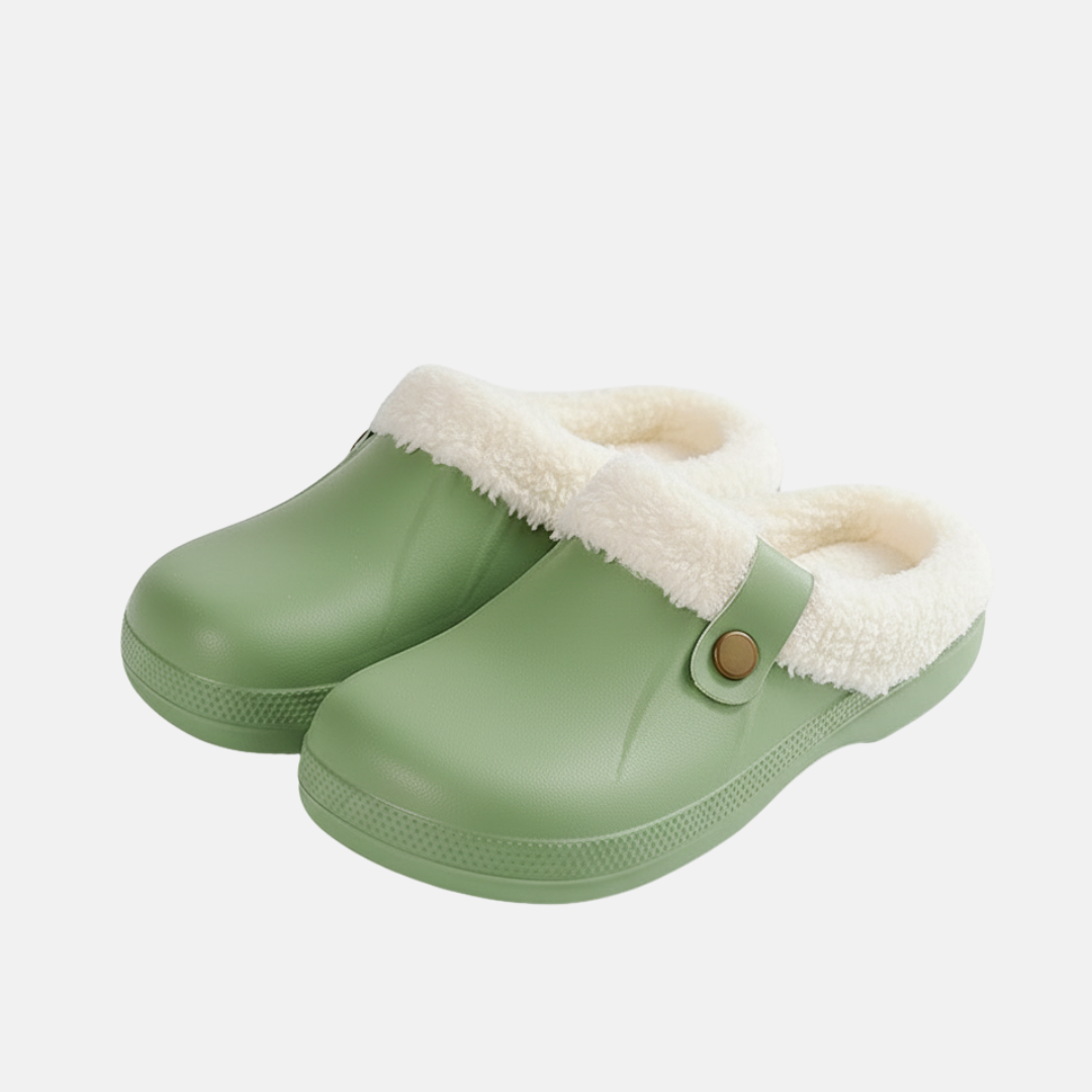 Women's wide-fit slip-on clogs with fleece lining, water-resistant synthetic upper, adjustable strap