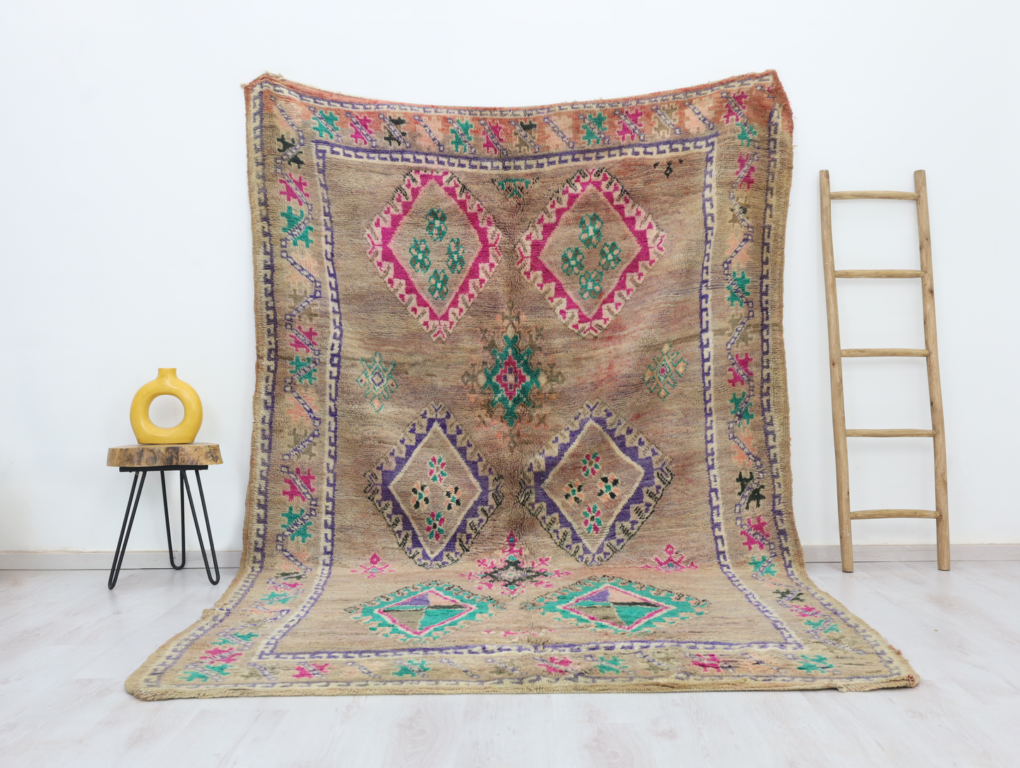 Itran Vintage Moroccan Rug 6'9" x10'4" - Wavlynn