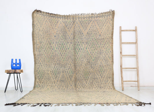 Deril Vintage Moroccan Rug  6'2" x 10'0" - Wavlynn