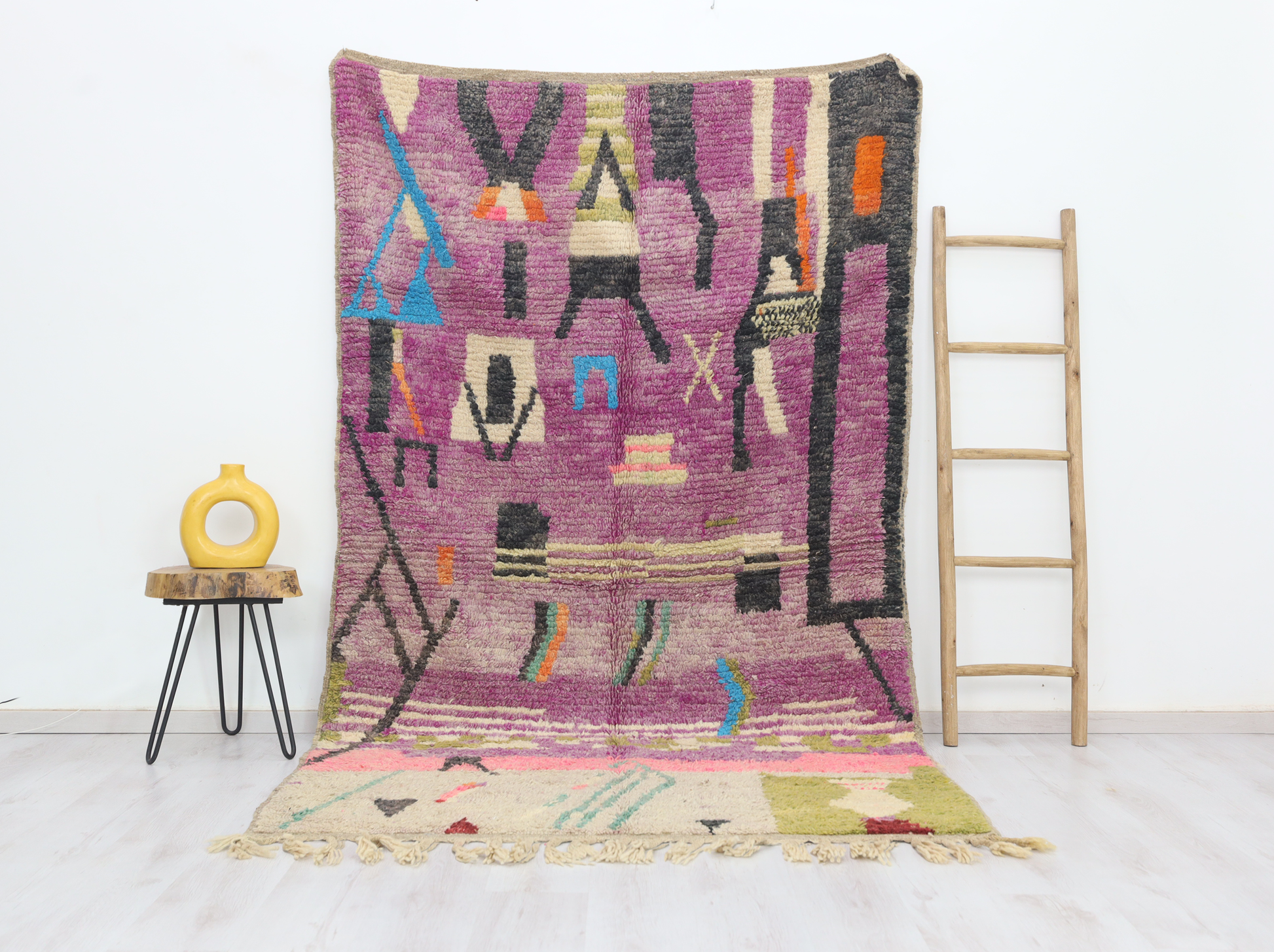 Ameqqran Moroccan Rug 5'4" x 9'0" - Wavlynn