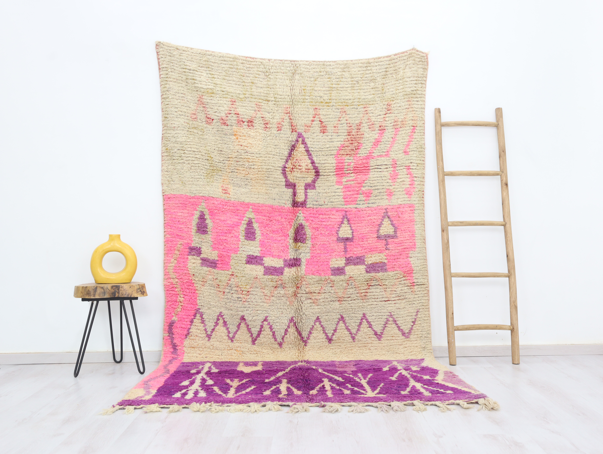 Anigouran Moroccan Rug 5'2" x 8'9" - Wavlynn