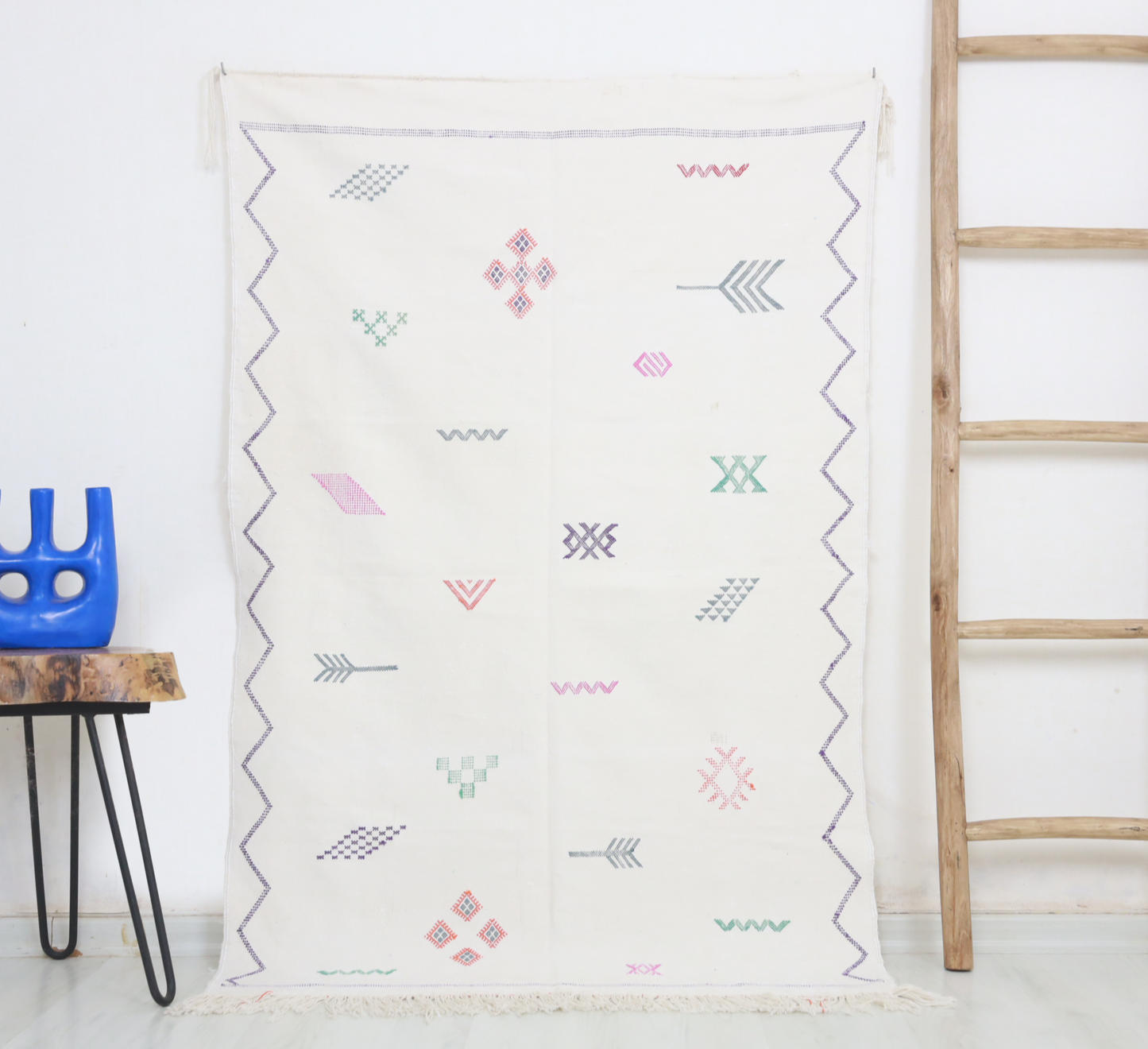 Assil Cactus Silk Rug 3'2" X 5'1" - Wavlynn