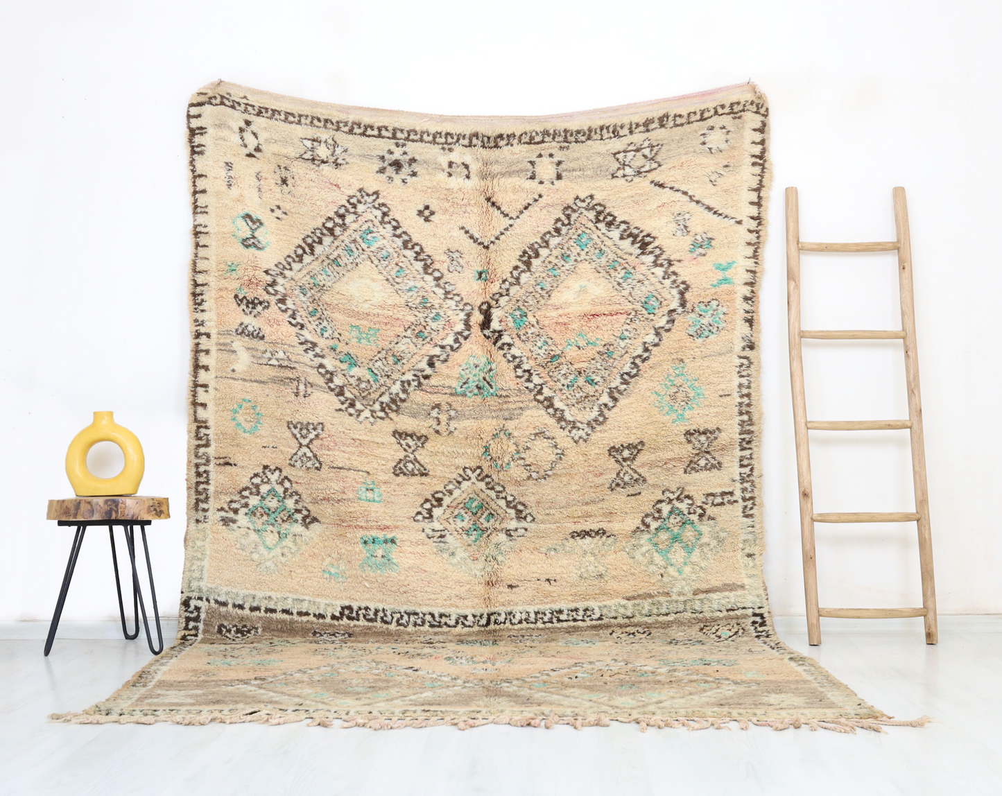 Tazrurt  Vintage Moroccan Rug  6'2" x9'5" - Wavlynn