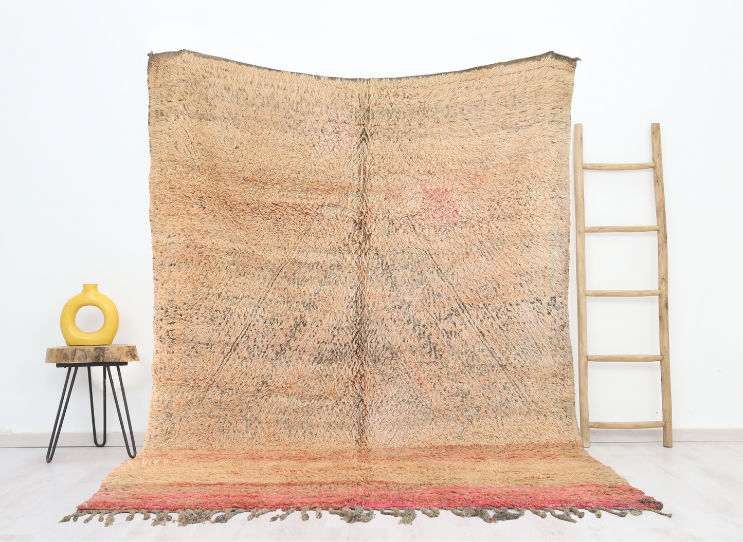 Akaram Vintage Moroccan Rug  6'9" x9'2" - Wavlynn