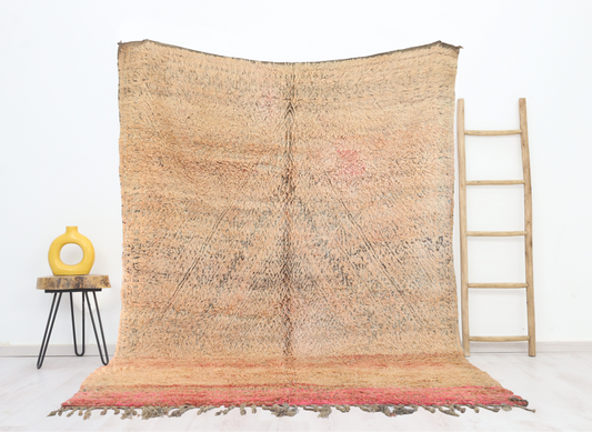 Akaram Vintage Moroccan Rug  6'9" x9'2" - Wavlynn