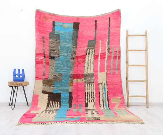 Awrin  Moroccan Rug 5'7" x 9'1" - Wavlynn