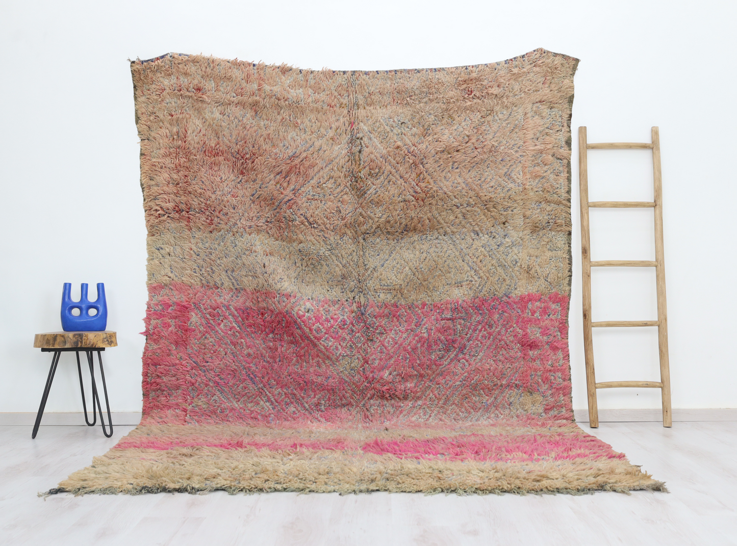 Taymut Vintage Moroccan Rug 6'6" x9'8" - Wavlynn