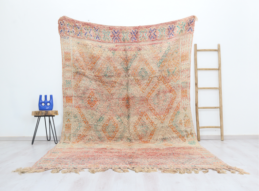 Amzagh Vintage Moroccan Rug 6'3" x10'3" - Wavlynn