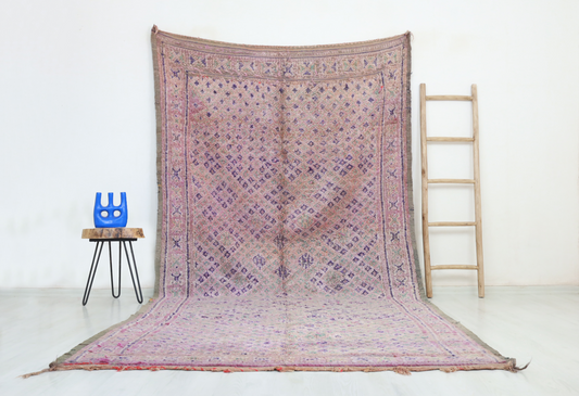 Iderzan Vintage Moroccan Rug  5'7" x12'0" - Wavlynn