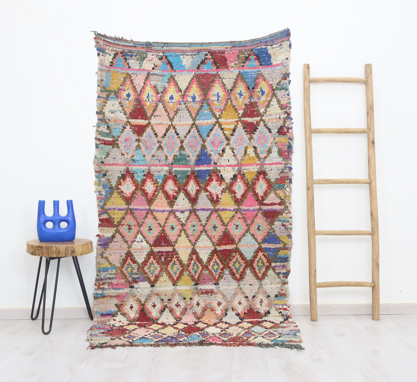 Issid Moroccan Rug 3'7" x 6'8" - Wavlynn