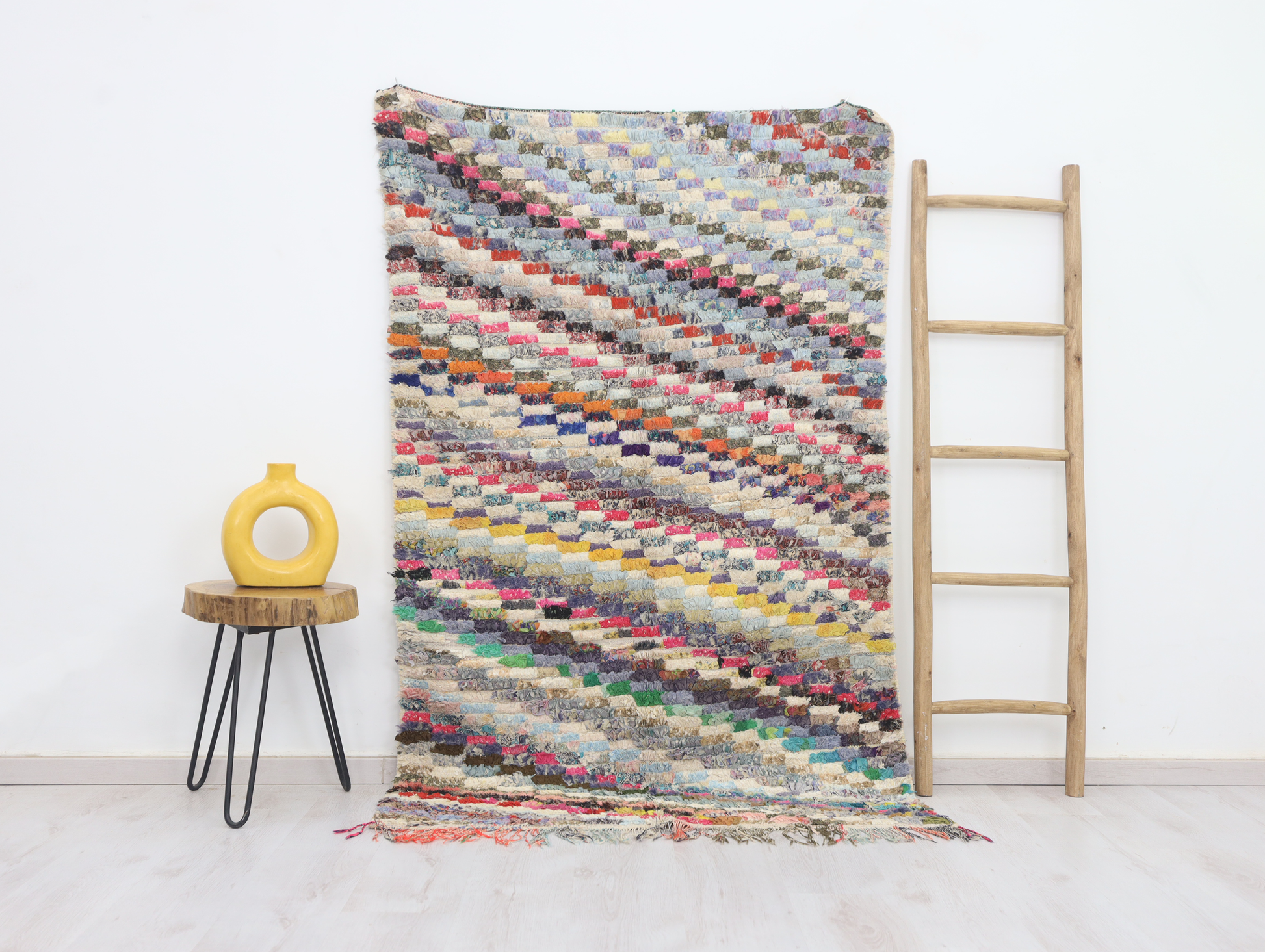 Amastan Moroccan Rug 3'9" x 6'2" - Wavlynn