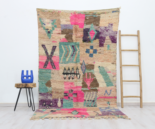 Aglid  Moroccan Rug 4'9" x 8'1" - Wavlynn