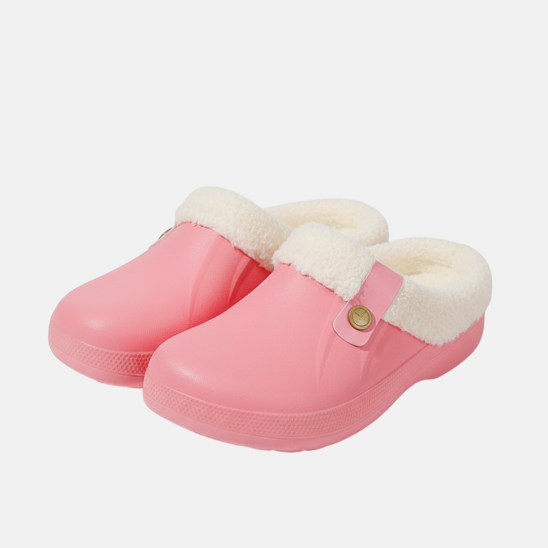 Women's wide-fit slip-on clogs with fleece lining, water-resistant synthetic upper, adjustable swivel strap