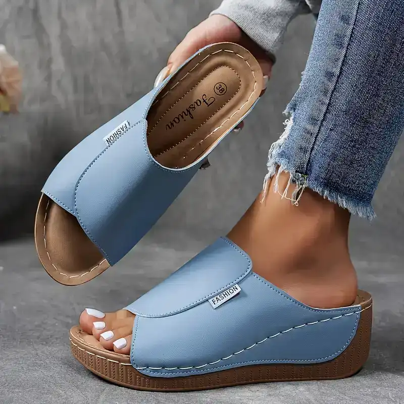 Blair women's cushioned comfort support shoes with contoured footbed for all-day comfort