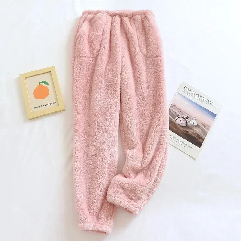 Isla relaxed fit fleece pajama pants with elastic waistband, cuffed hems and side pockets