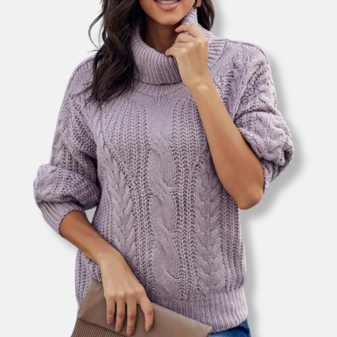 Women's oversized cable knit pullover sweatshirt in cozy chunky texture for relaxed fall style