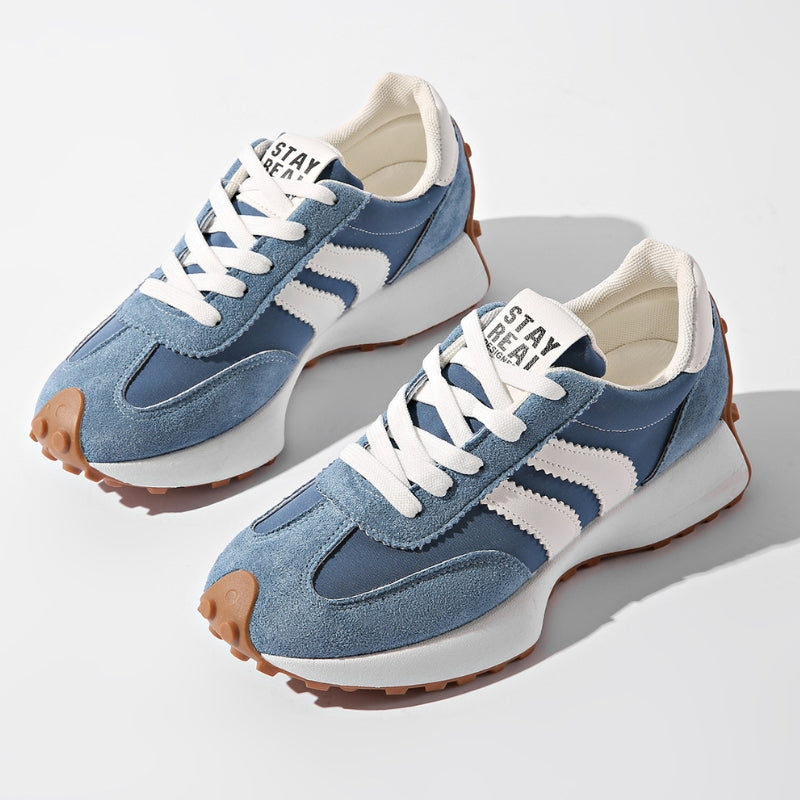 Women's retro platform sneakers lace-up chunky sole suede panels contrast white stripe gum rubber