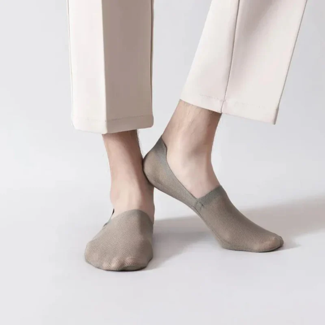 Madison breathable anti-slip invisible socks low-cut cotton sole grip technology sizes 6-12 US